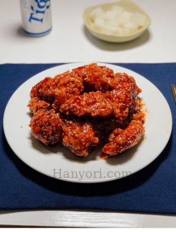 Gà rán sốt cay Hàn Quốc
